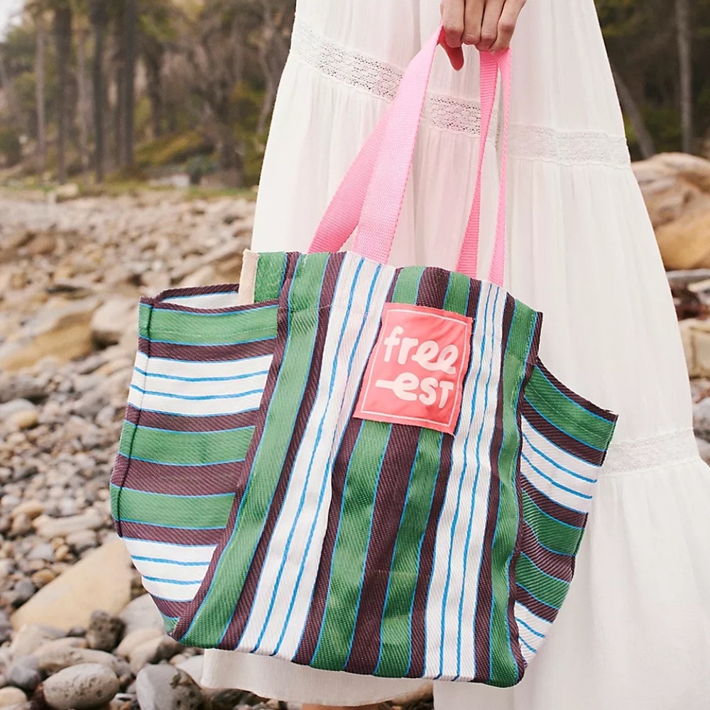 Free-est Tote Bag